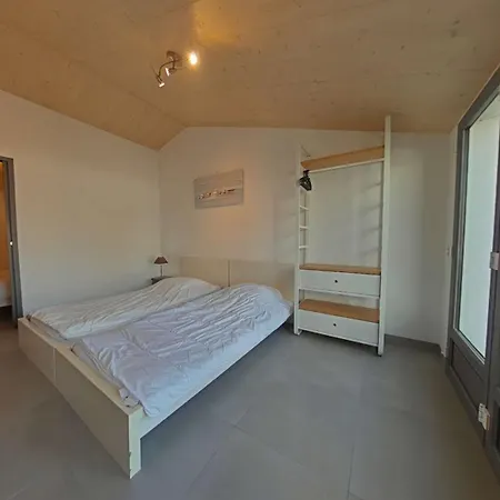 No240-017 Maison De Bord De Pour 10 Personnes à En L'ile * Noirmoutier-en-l'Ile